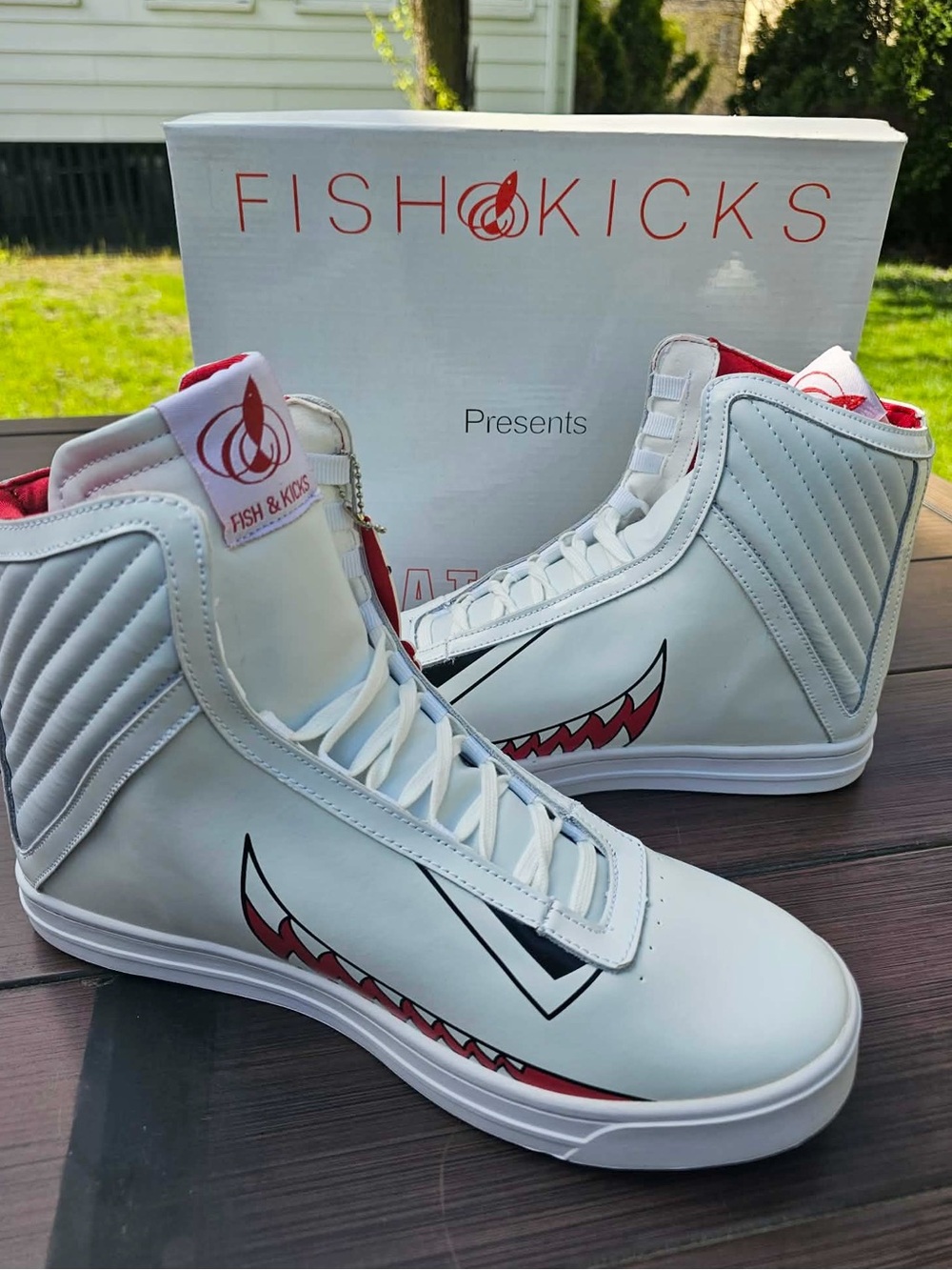 Limited Edition Japanese Streetwear Tokyami Fish N Kicks Great Whites High-Top - Picture 2 of 9